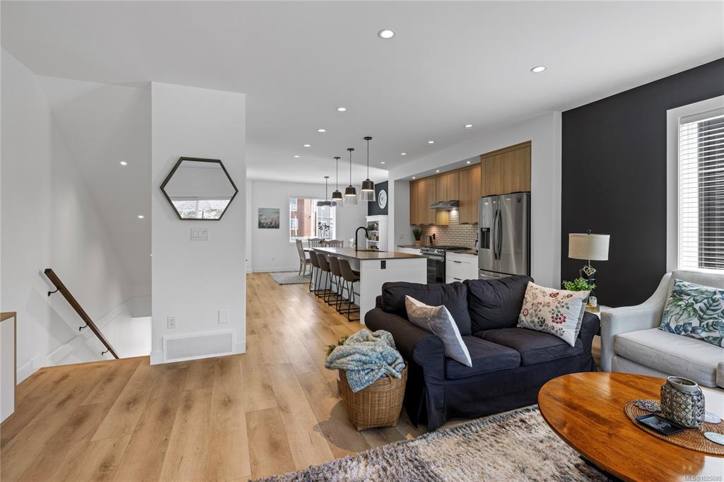 Fifth View of 2310 Guthrie Rd, Comox, BC, V9M 4G1