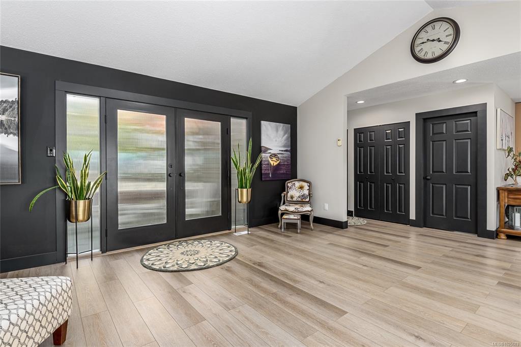 Third View of 1100 Back Rd, Courtenay, BC, V9N 8M7