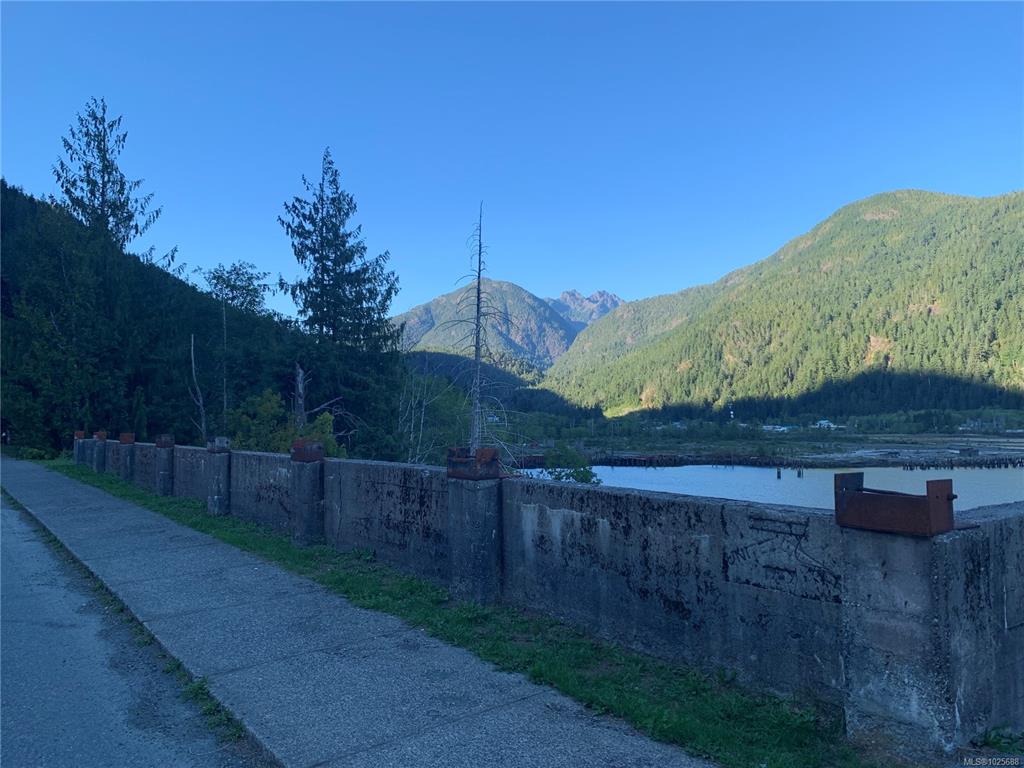 555 Maquinna Dr S, 1025688, BC,