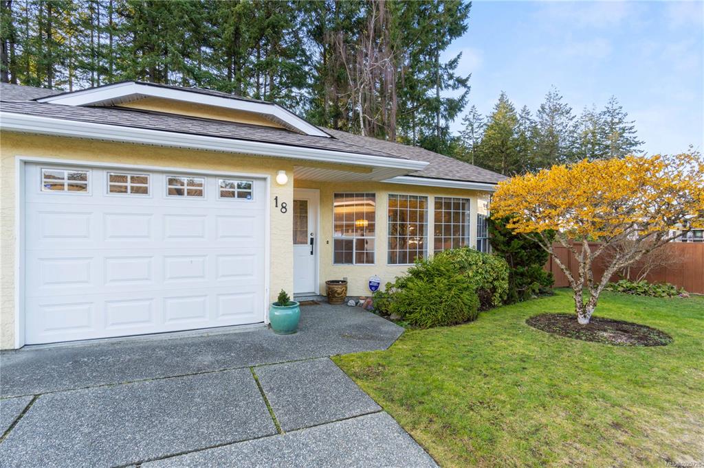 Third View of 4750 Uplands Dr, Uplands Estates, Nanaimo, BC, V9T 5V1