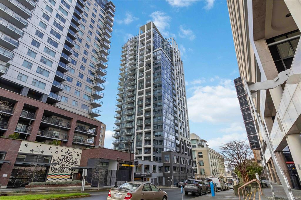 Third View of 777 Herald St, Hudson Place One, Victoria, BC, V8T 0C7