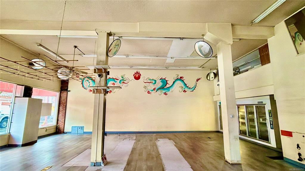 Third View of 1628 Government St, Victoria, BC, V8W 1Z3