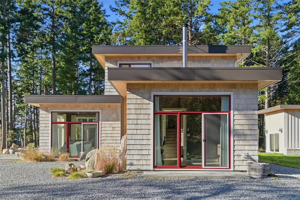 Third View of 1805 Stalker Rd, Gabriola Island, BC, V0R 1X7