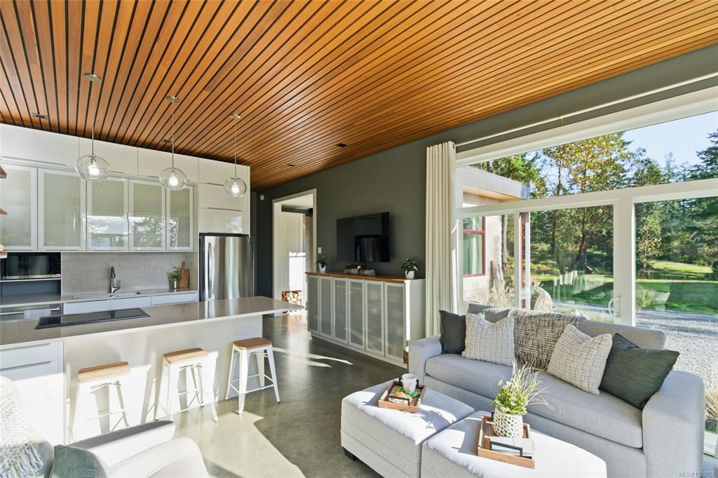 Fifth View of 1805 Stalker Rd, Gabriola Island, BC, V0R 1X7