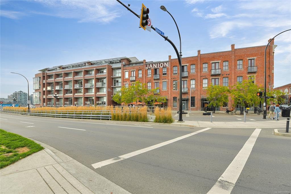 456 Pandora Ave, 1025790, BC,