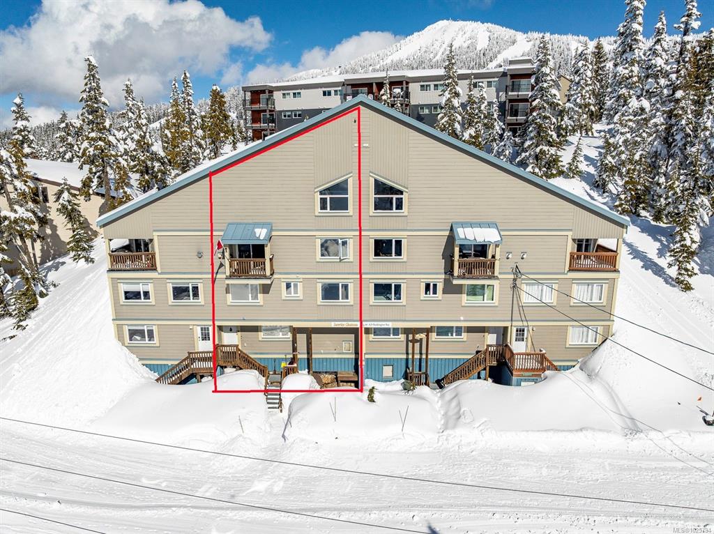 Fifth View of 828 Washington Way, Sunrise Chateau, Courtenay, BC, V9J 1L0