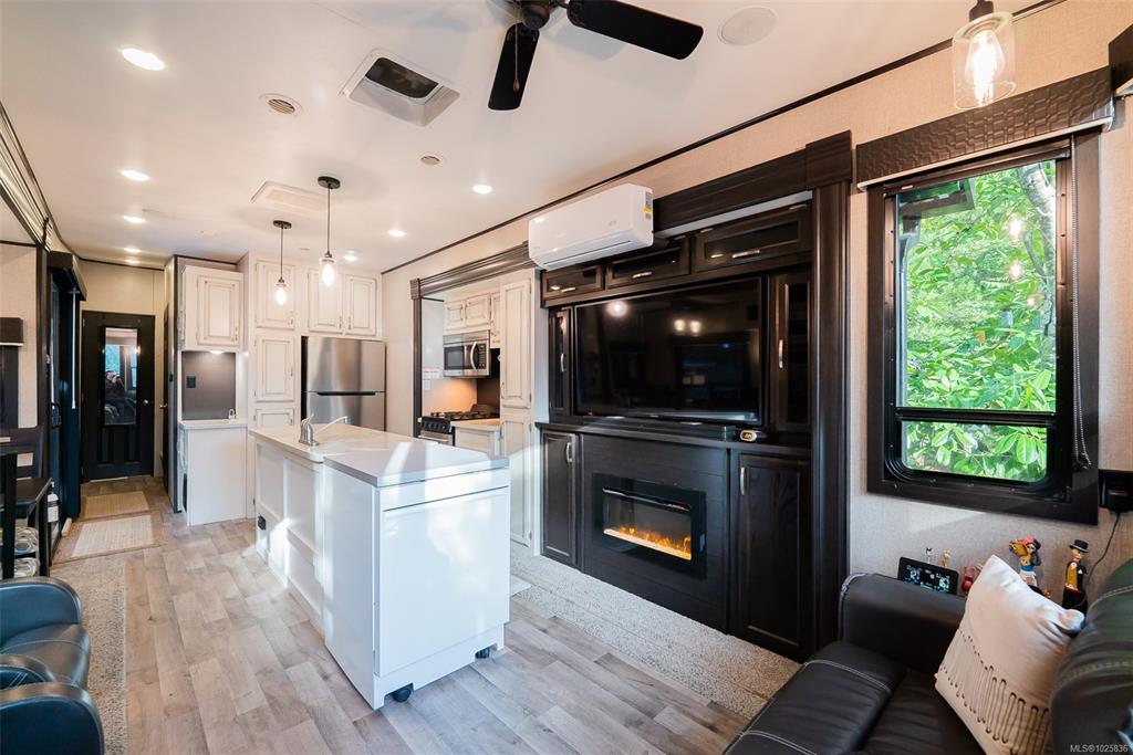 Fourth View of 2650 Turnbull Rd, Spider Lake Springs Resort, Qualicum Beach, BC, V9R 2R2