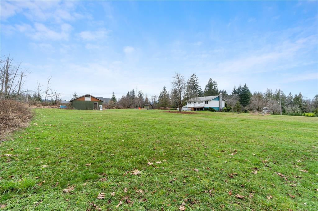 Third View of 5333 Maebelle Rd, Port Alberni, BC, V9Y 8R2