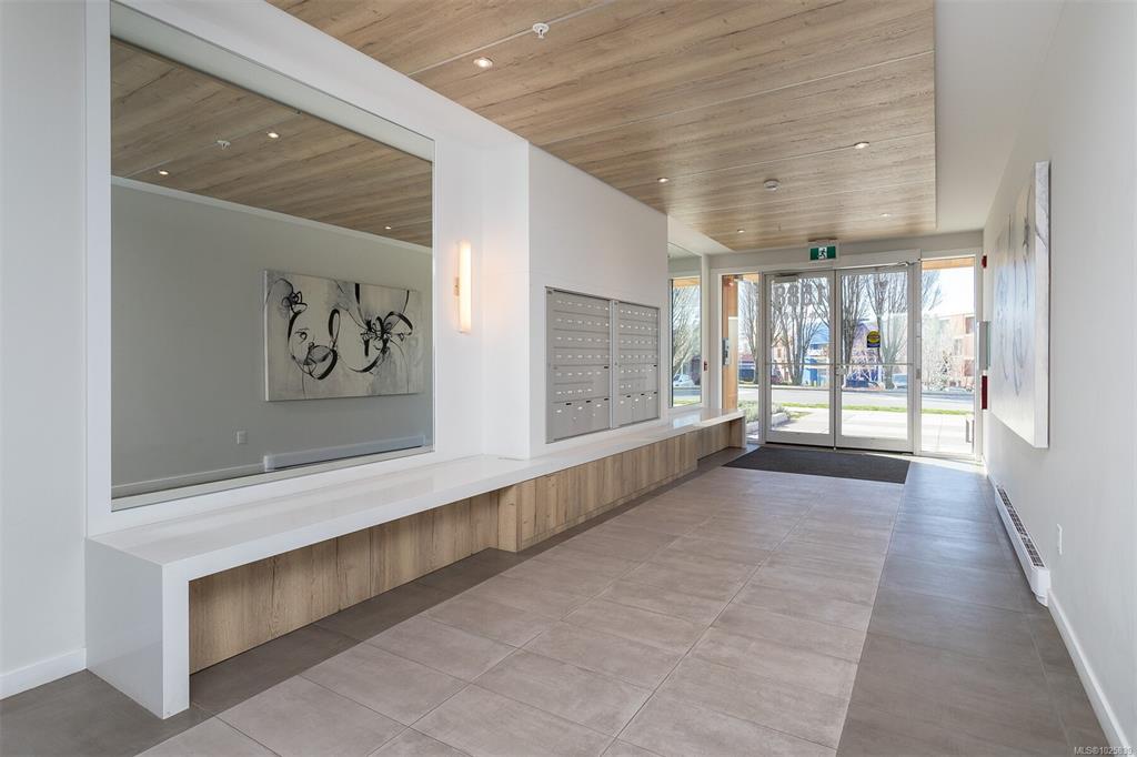 Fourth View of 1588 North Dairy Rd, Saanich, BC, V8T 3V4