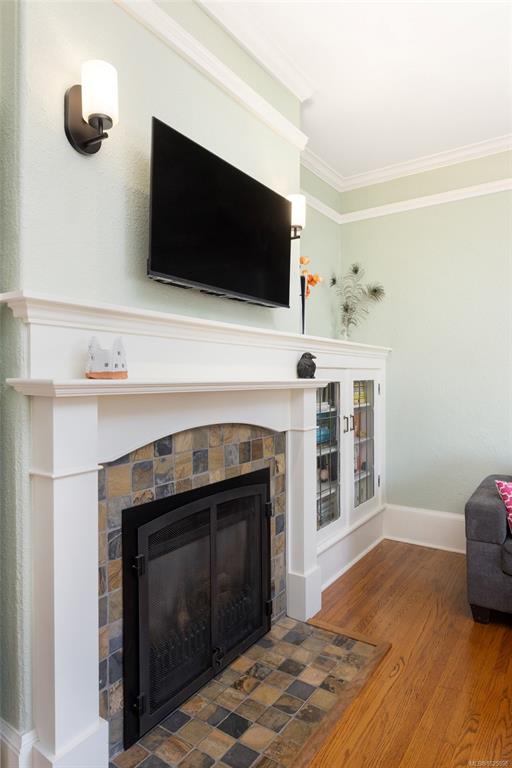 Fifth View of 2231 Windsor Rd, Oak Bay, BC, V8S 3C8