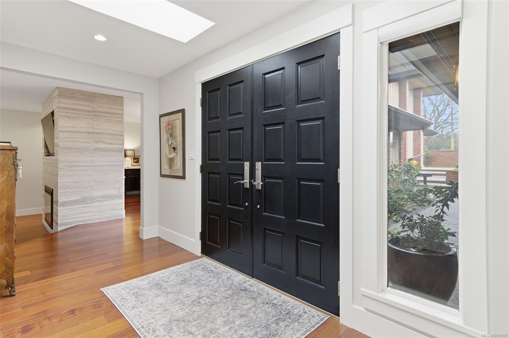 Fourth View of 2345 Cedar Hill Cross Rd, Uplands Estates, Oak Bay, BC, V8P 5M8