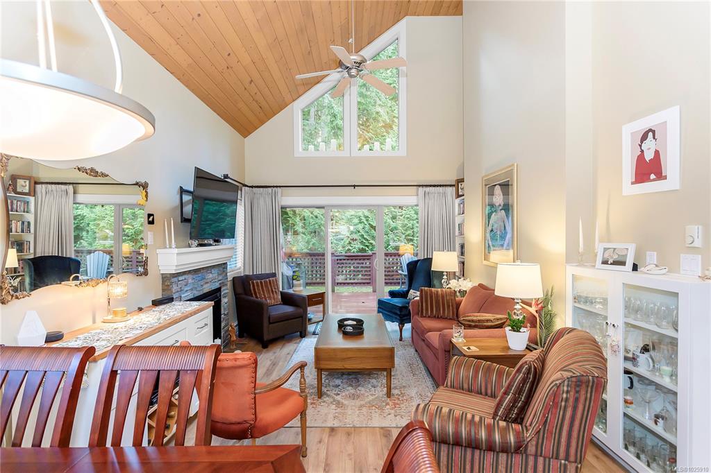 Third View of 1130 Resort Dr, Parksville, BC, V9P 2E3