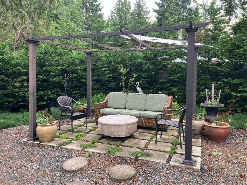 Fifth View of 6050 Island Hwy W, Baywater Estates, Qualicum Beach, BC, V9K 2E1