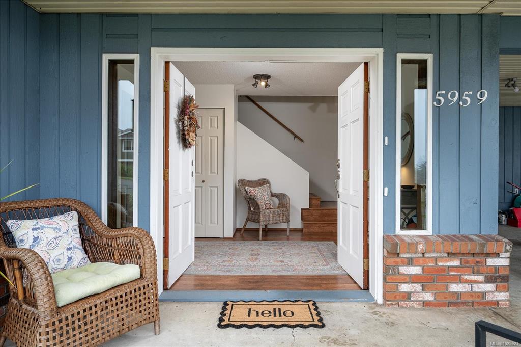 Fifth View of 5959 Schooner Way, Nanaimo, BC, V9V 1E8