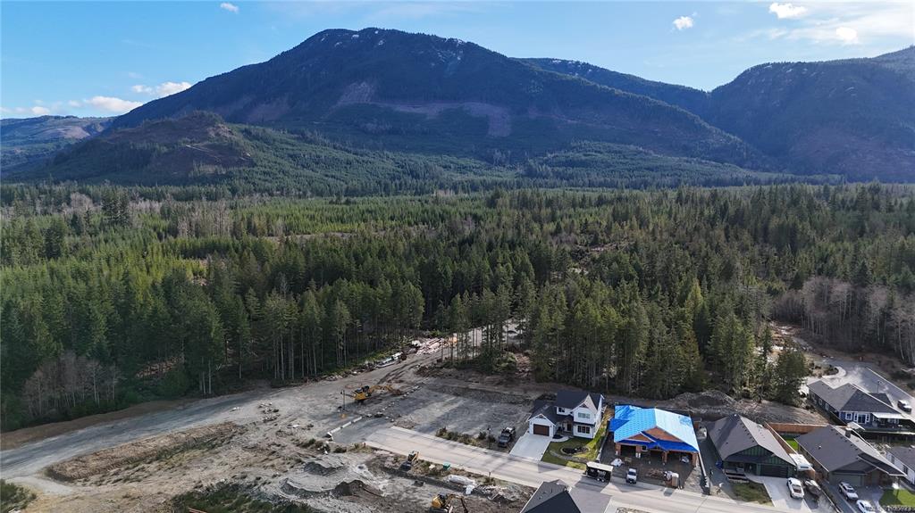 Fourth View of 159 Maplewood Rise, Lake Cowichan, BC, V0R 2G0