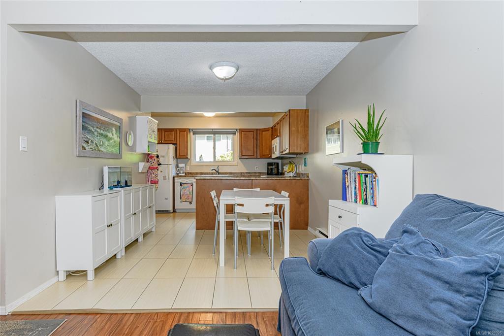 Fourth View of 3025 Cowichan Lake Rd, Westwood Estates, Duncan, BC, V9L 4B5