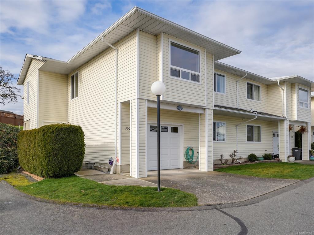 Second View of 4125 Interurban Rd, Saanich, BC, V8Z 4W8