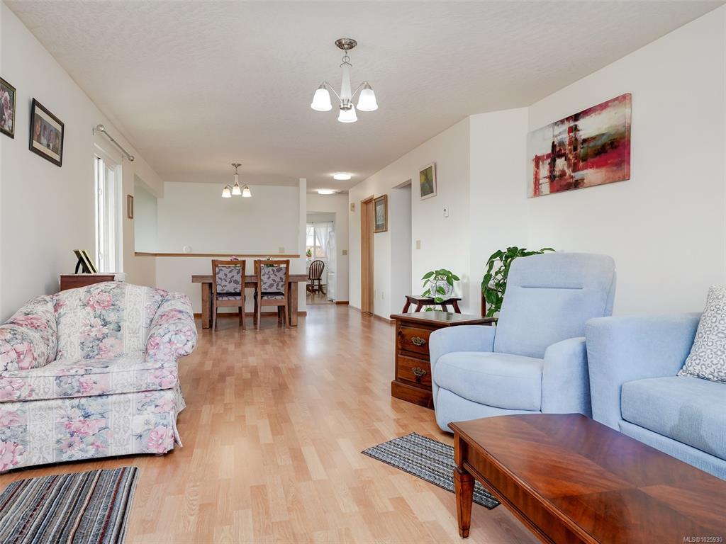 Fourth View of 4125 Interurban Rd, Saanich, BC, V8Z 4W8