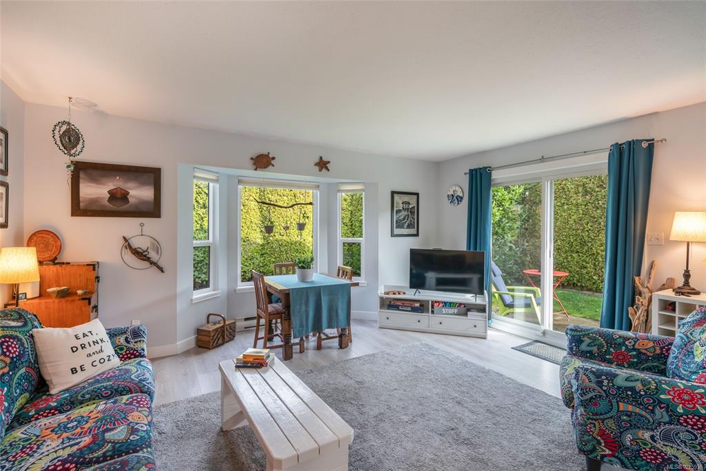 Third View of 441 Harnish Ave, Harnish Manor, Parksville, BC, V9P 2J9