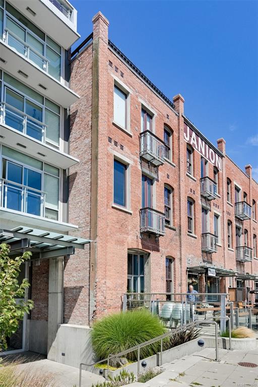 Fifth View of 456 Pandora Ave, Victoria, BC, V8W 0E3