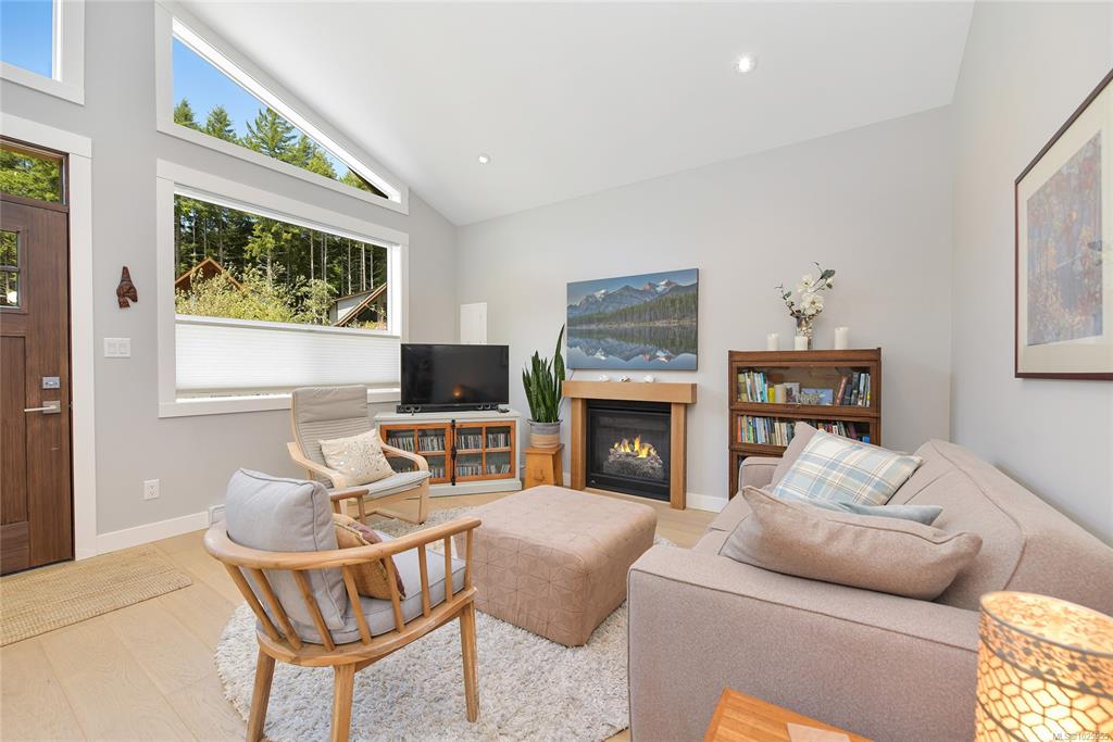 Third View of 3822 Trailhead Dr, Sooke, BC, V9Z 1L1