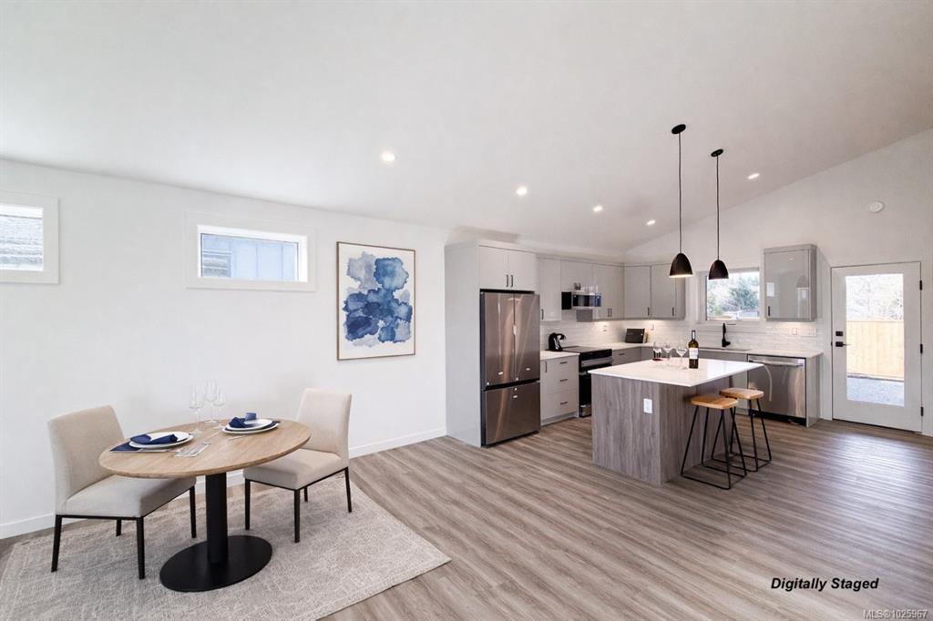 Fifth View of 3025 Royston Rd, Cumberland, BC, V0R 1S0