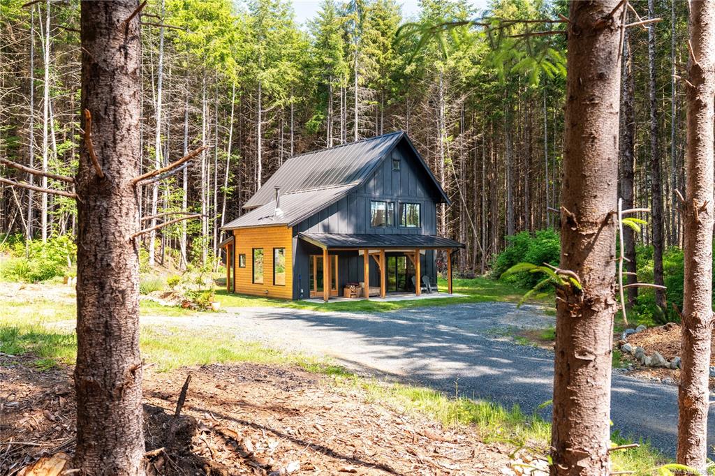 Fourth View of 3861 Trailhead Dr, Sooke, BC, V9Z 1L1