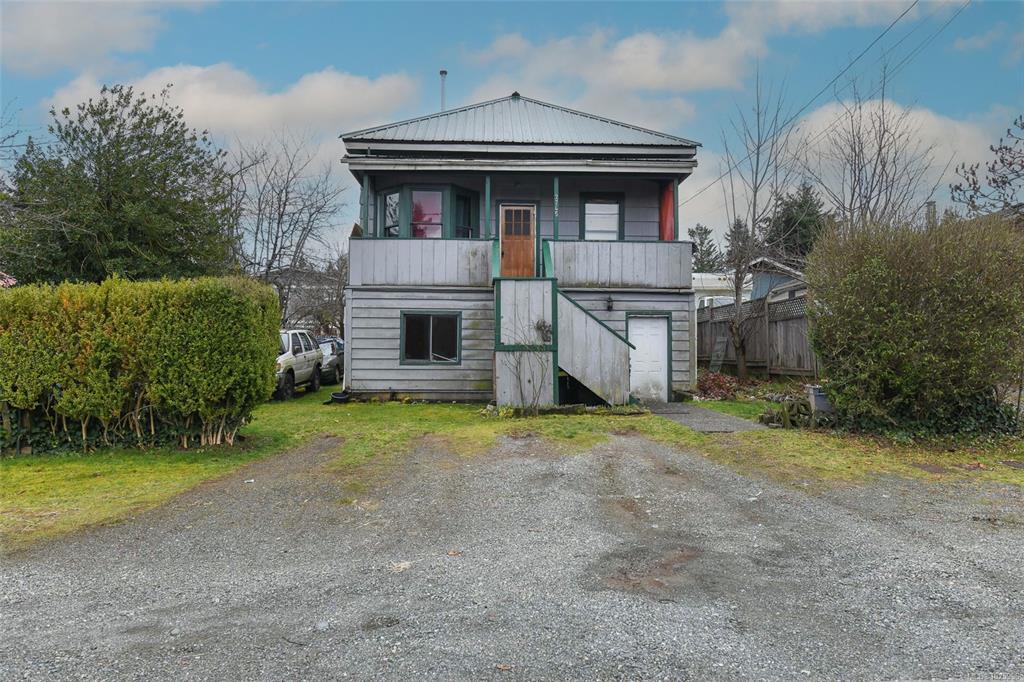 2745 Derwent Ave, 1025996, BC,