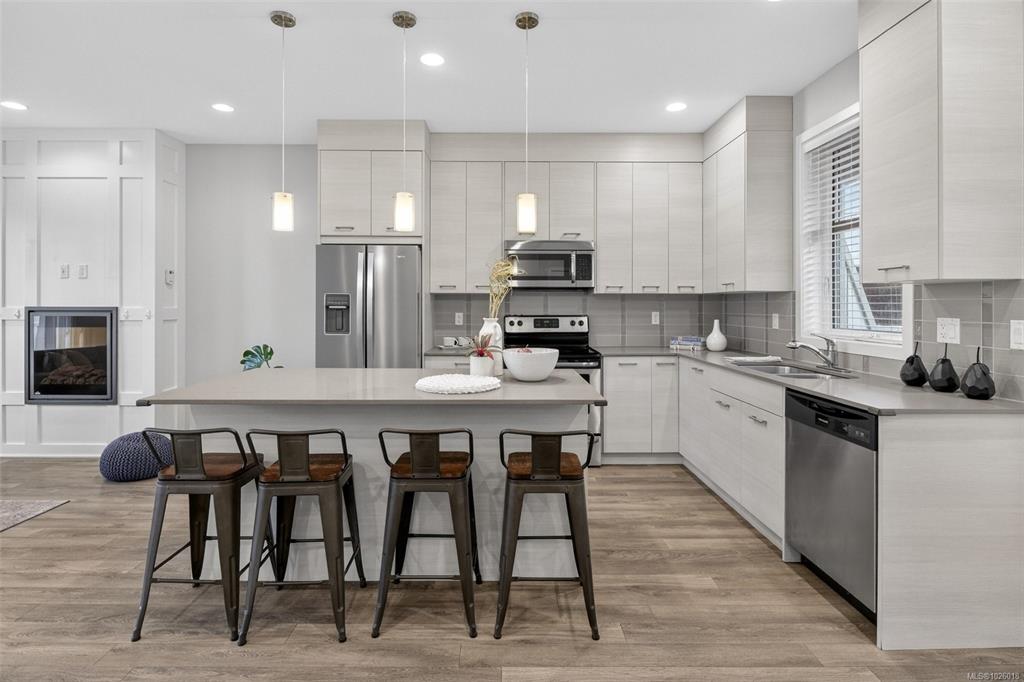 Fourth View of 3356 Whittier Ave, City Green, Saanich, BC, V8Z 3P9