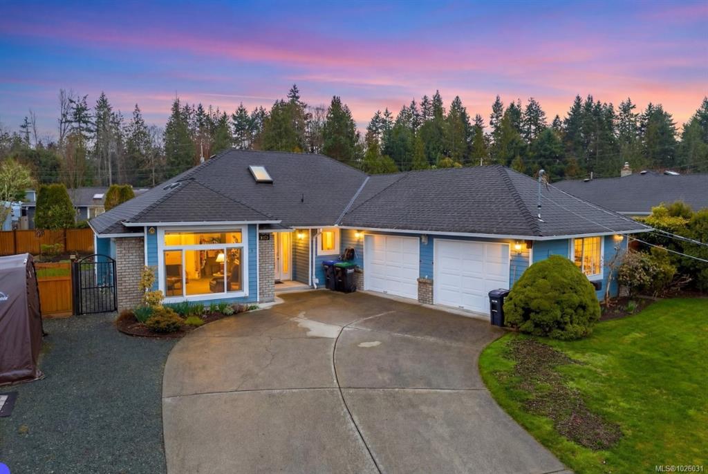 Second View of 1330 Gilley Cres, Parksville, BC, V9P 1W9