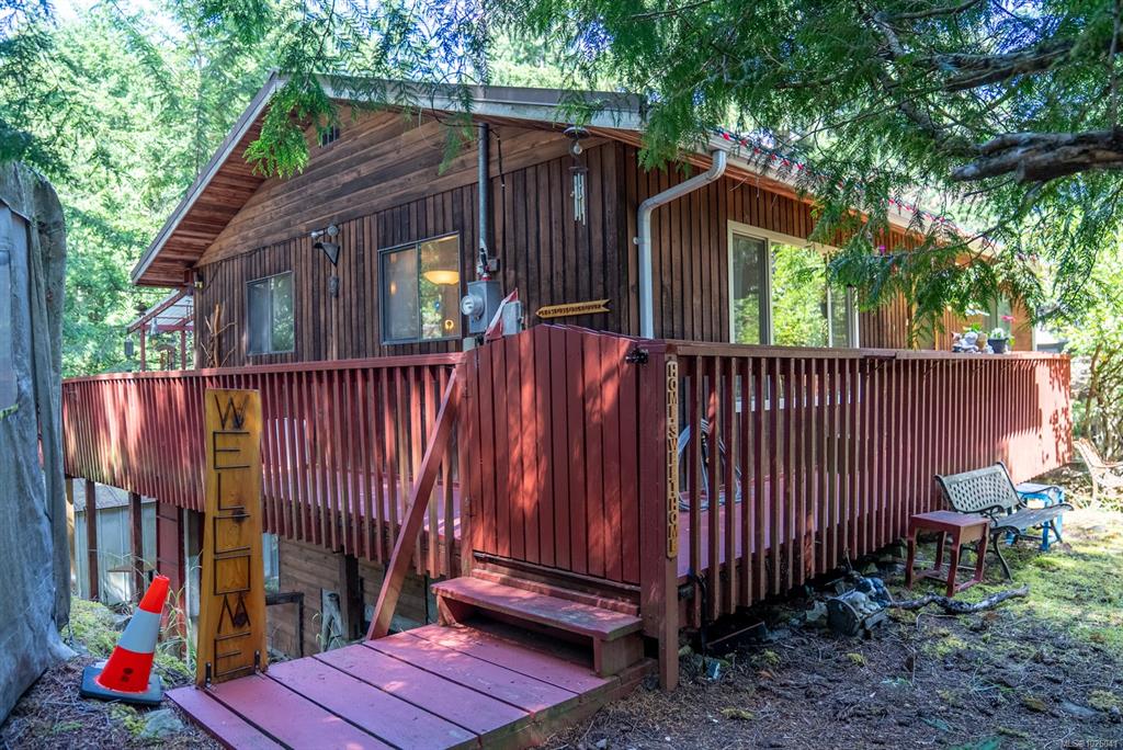 Third View of 2611 Gunwhale Rd, Pender Island, BC, V0N 2M2