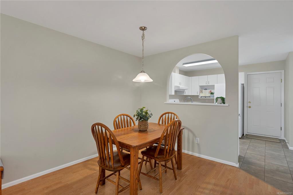 Fifth View of 396 Harrogate Rd, PACIFIC MEADOWS, Campbell River, BC, V9W 1W2