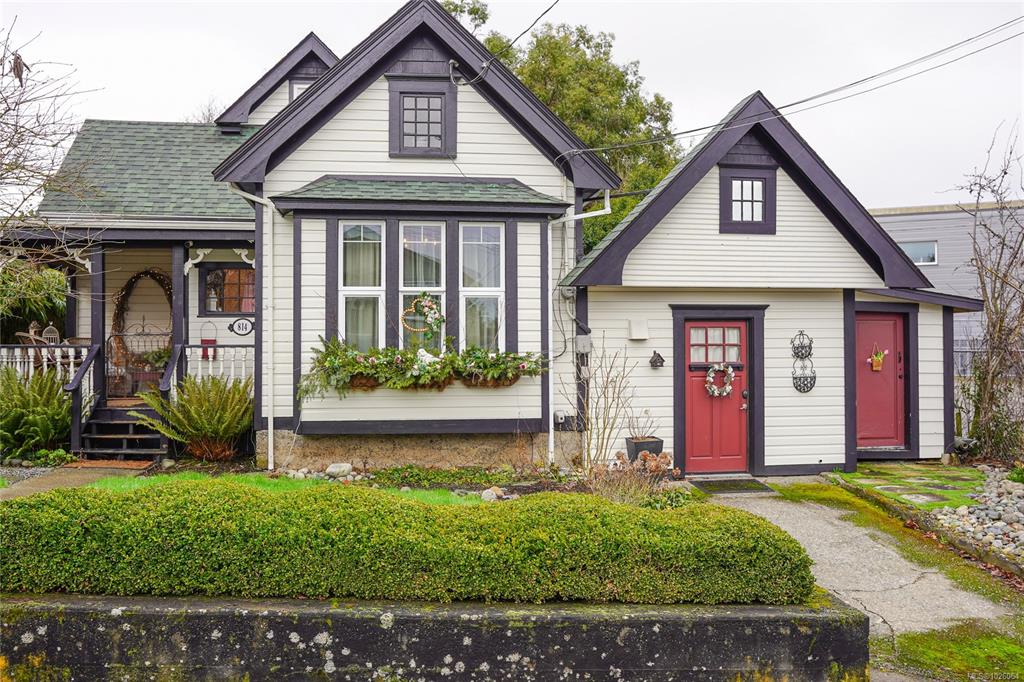 Fourth View of 418 H Hereward Rd, Victoria, BC, V9A 4C8