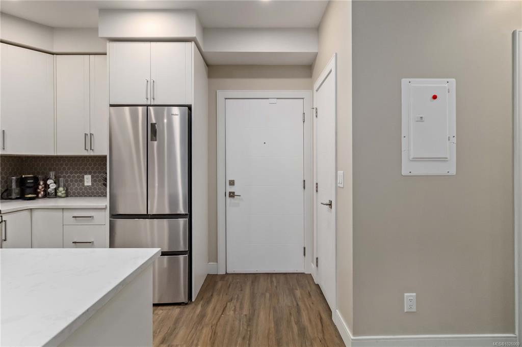 Third View of 280 Island Hwy, Maija London, View Royal, BC, V9B 1G5