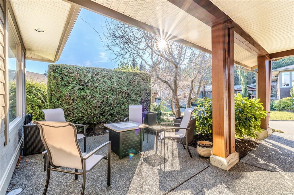 Third View of 2418 Greenridge Cres, FAIRWINDS, Nanoose Bay, BC, V9P 9K9