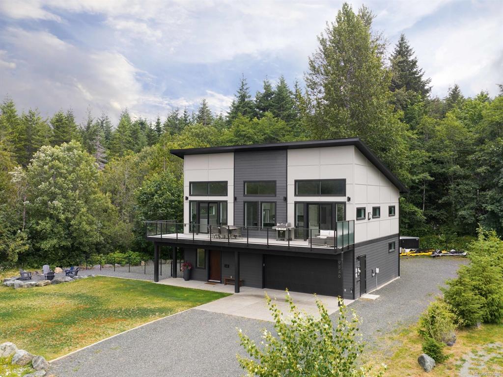 Third View of 9846 Stin Qua Rd, Honeymoon Bay, BC, V0R 1Y0