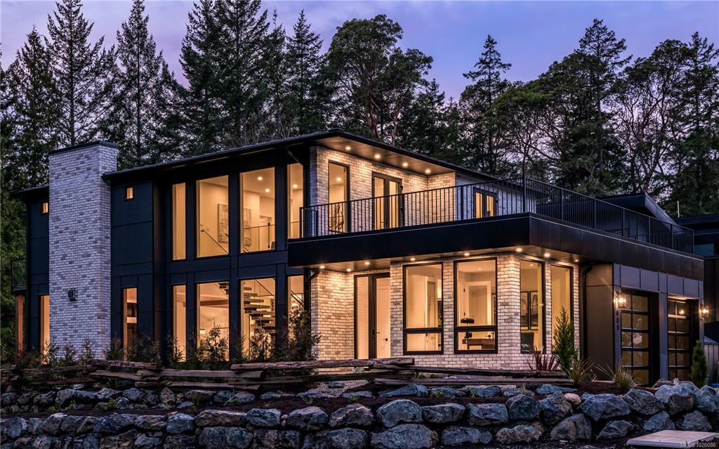 Second View of 609 Medalist Ave, Colwood, BC, V9C 0R7