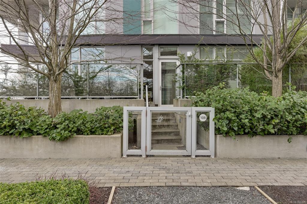 Fourth View of 373 Tyee Rd, Balance, Victoria, BC, V9A 0B3