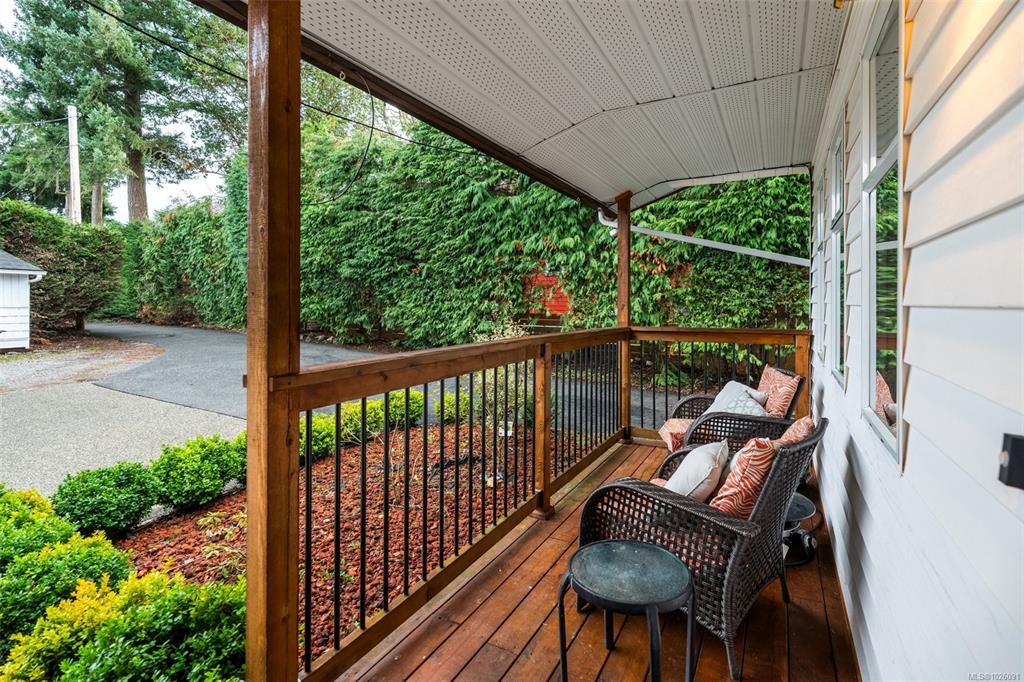 Third View of 3990 Bow Rd, Saanich, BC, V8N 3B1