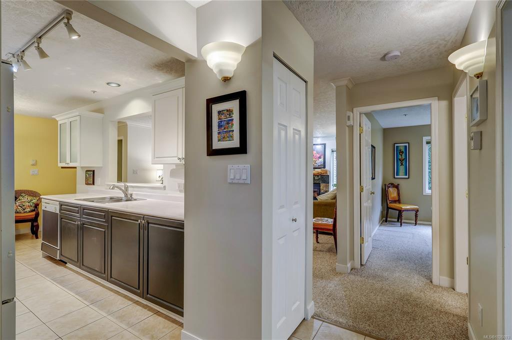 Fifth View of 571 Bradley St, Nanaimo, BC, V9S 1B9