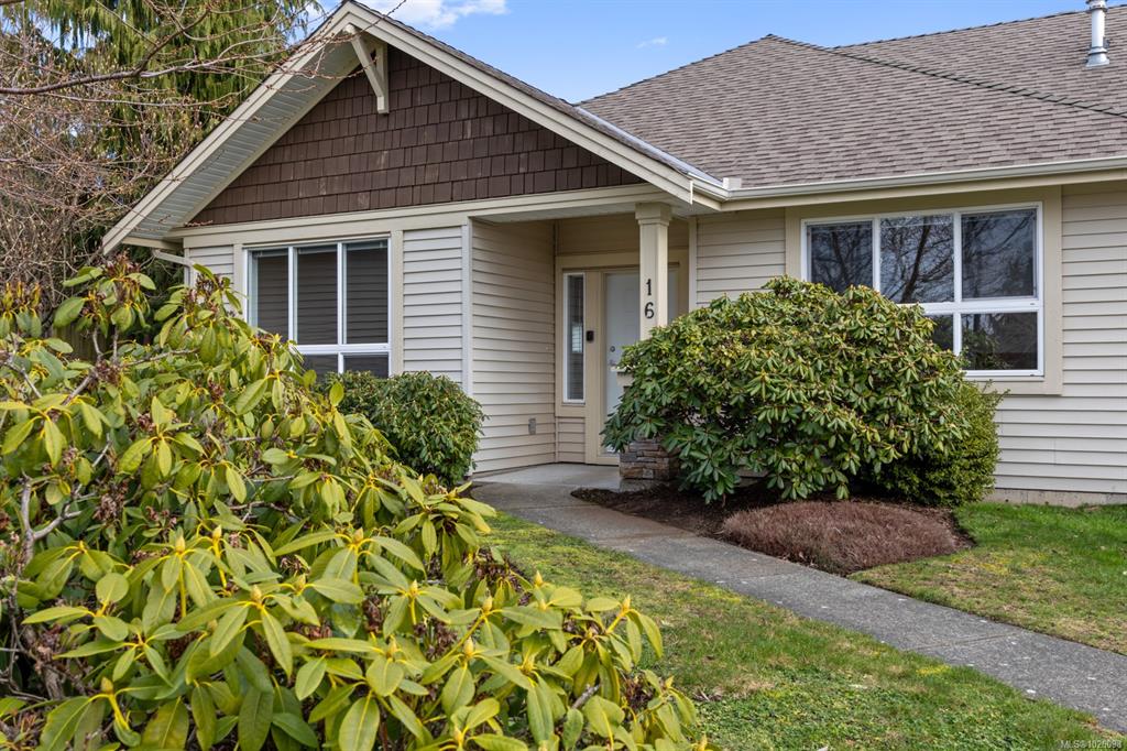 Third View of 730 Aspen Rd, Aspen Wynde, Comox, BC, V9M 0A4