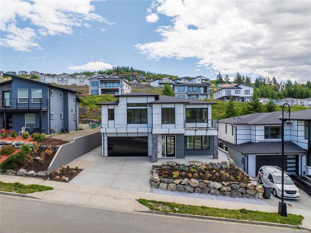 Third View of 6238 Highwood Dr, Duncan, BC, V9L 0H5