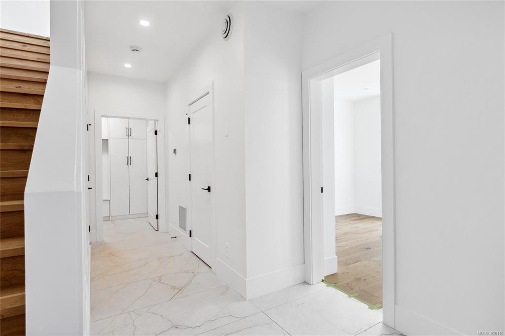 Fifth View of 6238 Highwood Dr, Duncan, BC, V9L 0H5