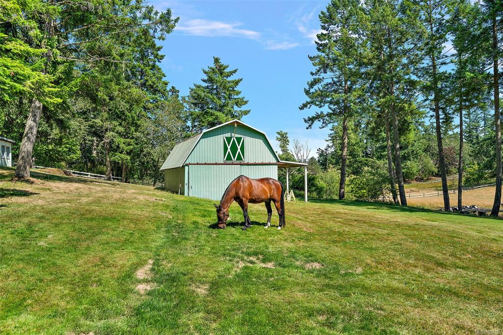 Third View of 1649 Charlton Rd, Saanich, BC, V9E 2C8