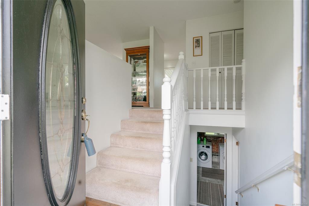 Fourth View of 2360 11 Th Ave, Port Alberni, BC, V9Y 2S5