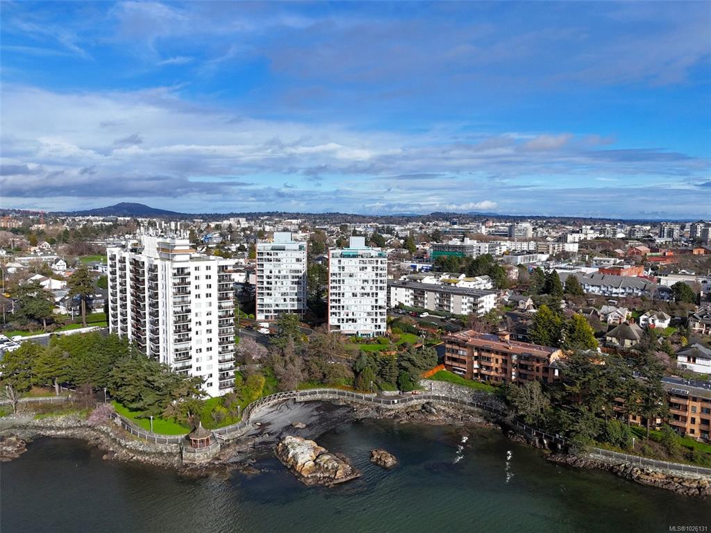 325 Maitland St, 1026131, BC,