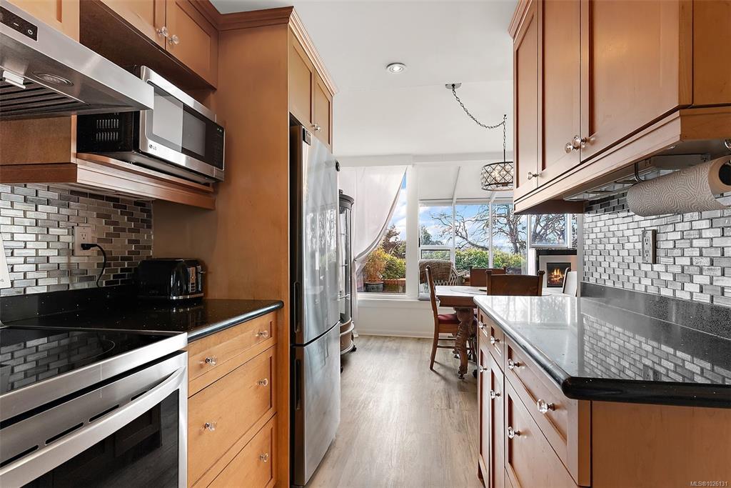 Fifth View of 325 Maitland St, Sea West Quay, Victoria, BC, V9A 7E9