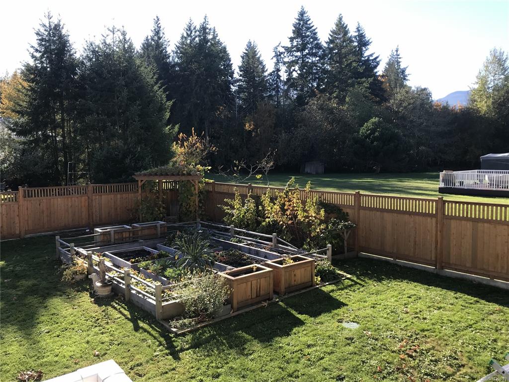 Fifth View of 3722 Clifcoe Rd, Saltair, BC, V9G 2B4