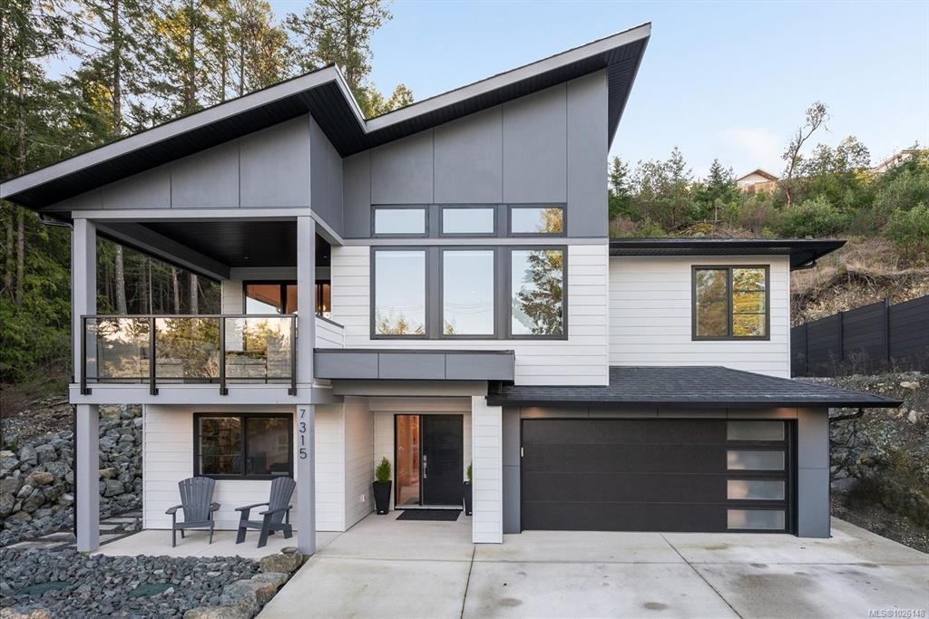 Second View of 7315 Aulds Rd, Lantzville, BC, V0R 2H0