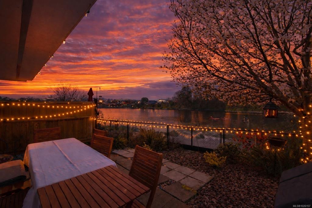 785 Central Spur Rd, 1026157, BC,